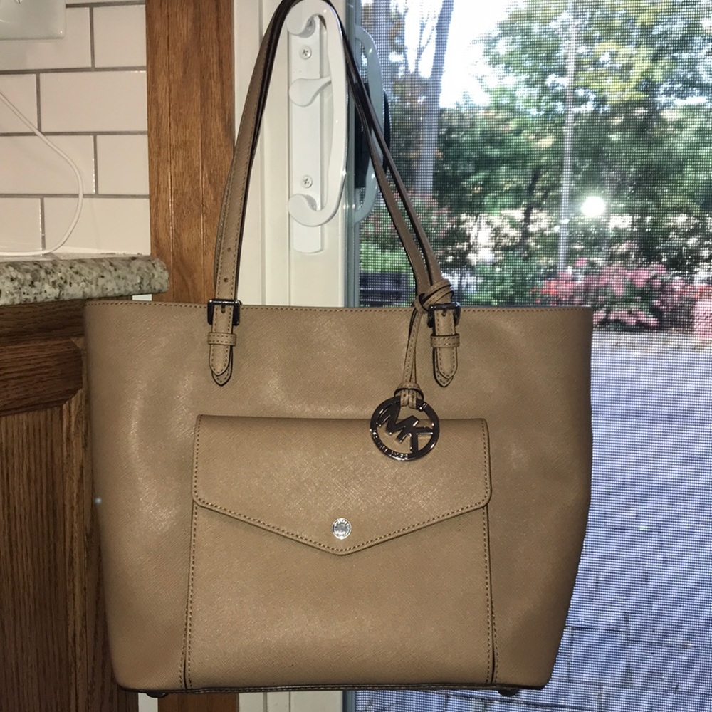 Michael Kors Tote